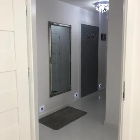 Chanel Centrum Apartment *