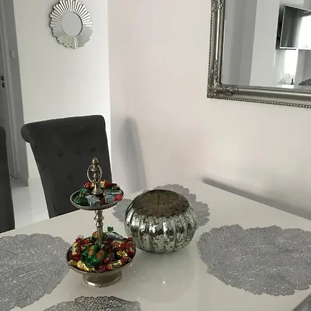 Chanel Centrum Appartement Malbork