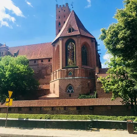 Chanel Centrum Apartment