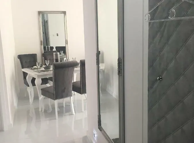 Chanel Centrum Malbork